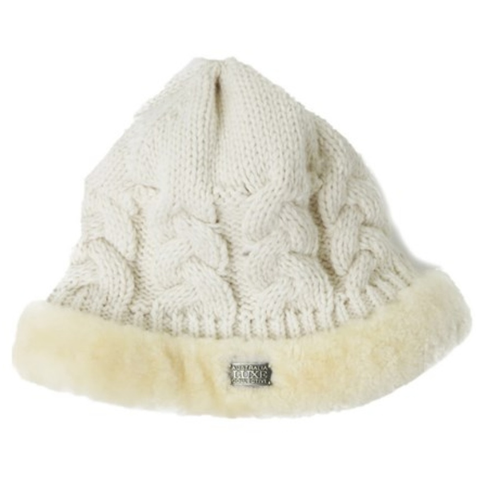 Dove Knit Hat